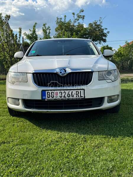 Škoda Superb 