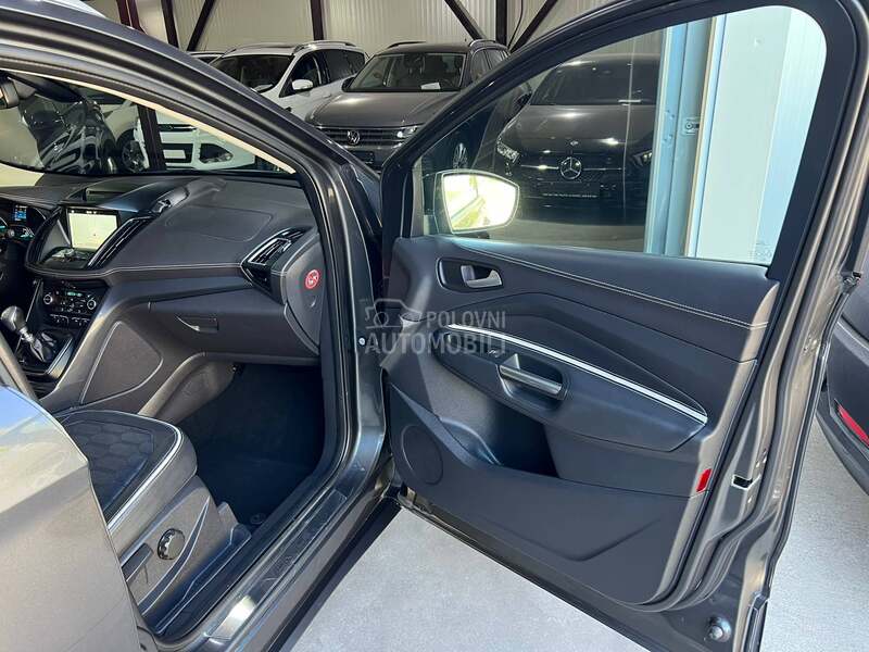Ford Kuga Vignale 4x4