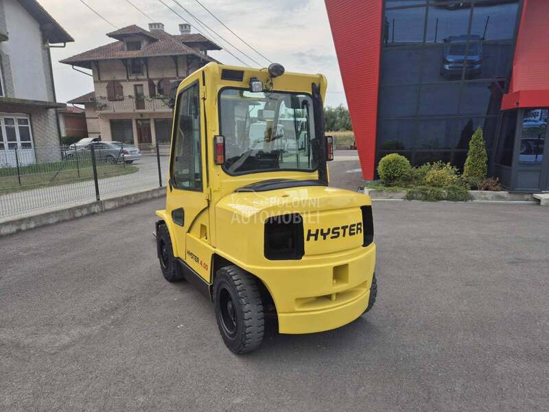 Hyster 4 tone Triplex