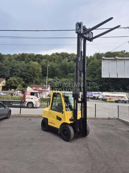 Hyster 4 tone Triplex