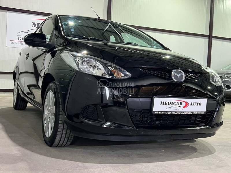 Mazda 2 