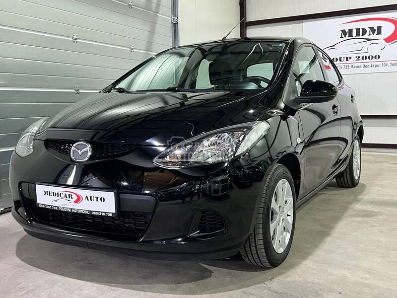 Mazda 2 