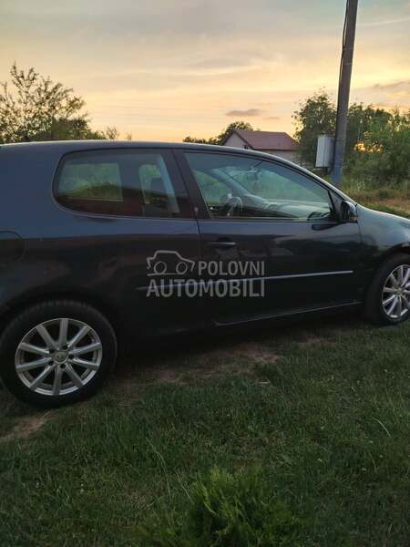 Volkswagen Golf 5 reg 4 2027