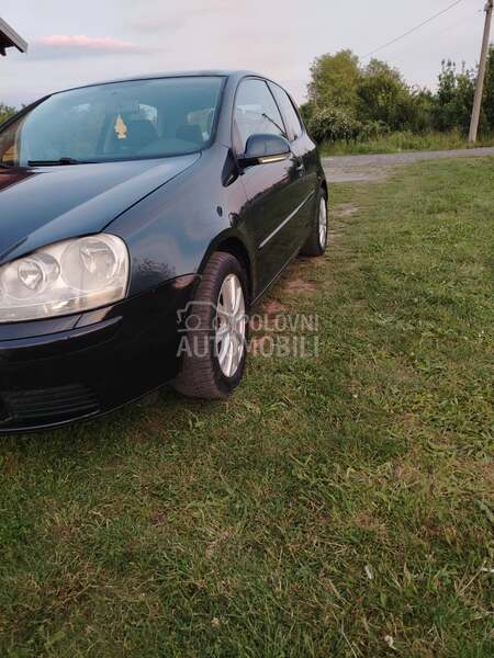 Volkswagen Golf 5 reg 4 2027