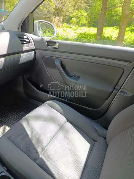 Volkswagen Golf 5 