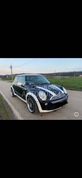 MINI Cooper 1.3.6.0.0.0 k.m