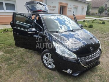 Peugeot 208 SVAJCARSKA.NOV