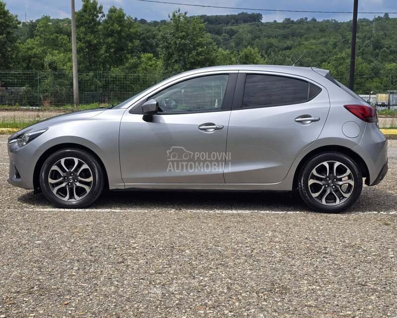 Mazda 2 1.5b Revolution Ch