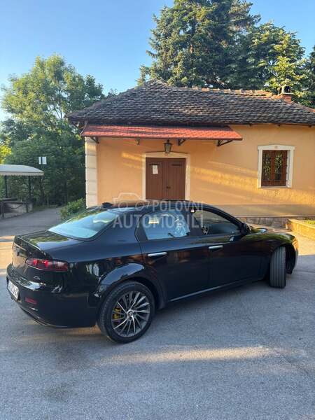 Alfa Romeo 159 