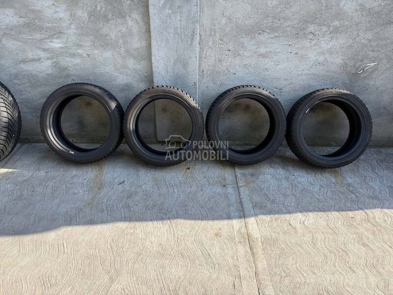 Hankook 195/45 R16 Zimska