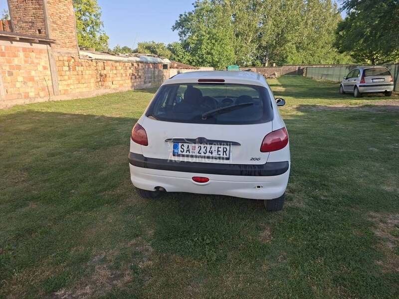 Peugeot 206 