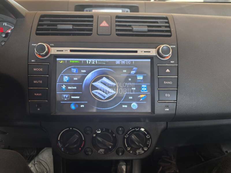 Suzuki Swift 