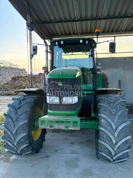 John Deere 6920