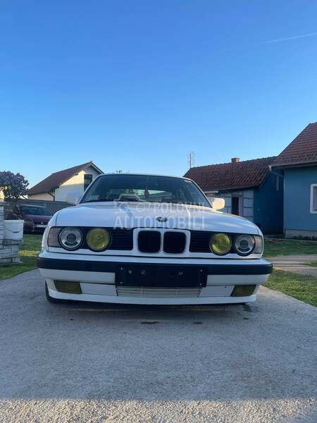 BMW 518 