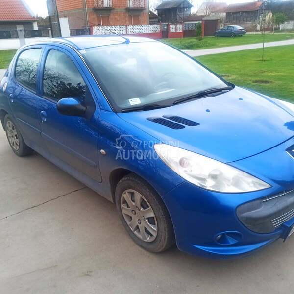 Peugeot 206 plus 