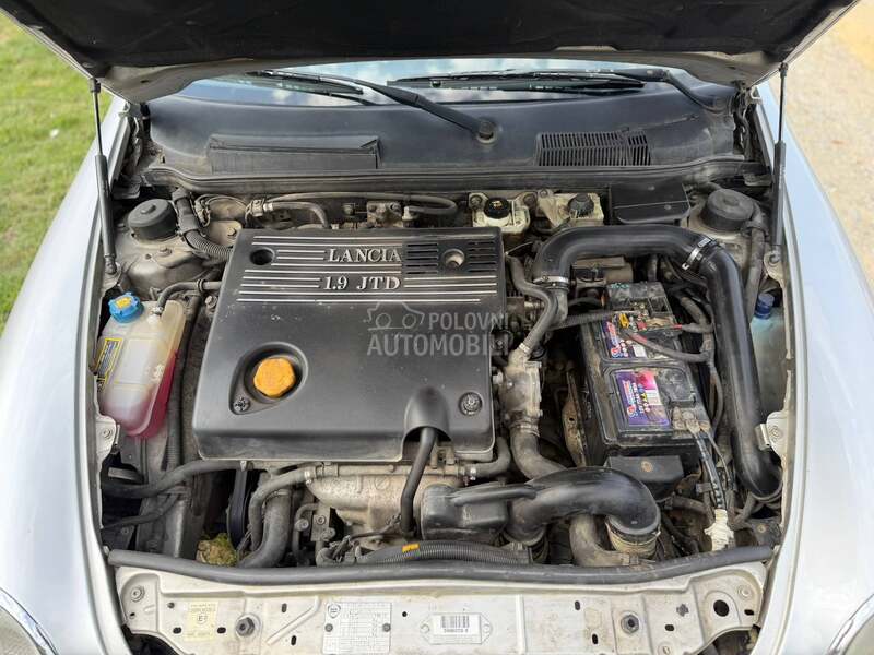Lancia Lybra 