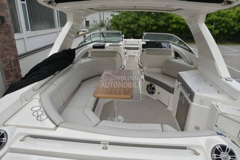 Sea ray SLX350
