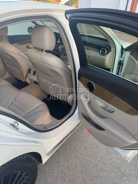 Mercedes Benz C 220 