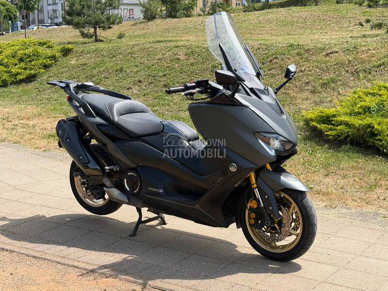 Yamaha T MAX TECH MAX
