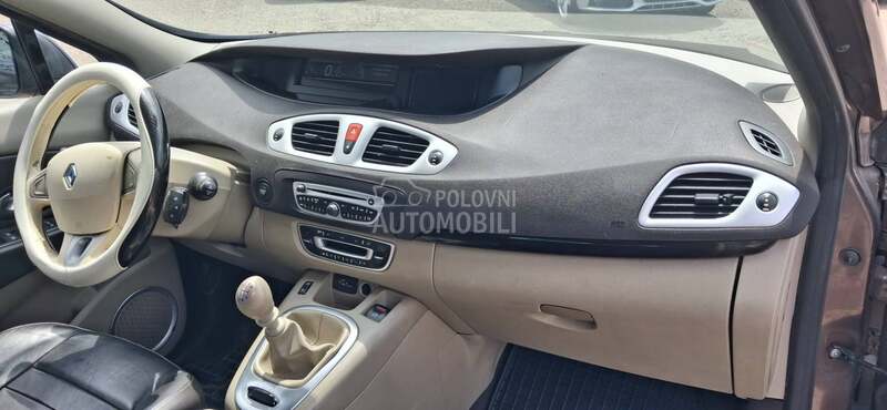 Renault Scenic 1.9 DCI