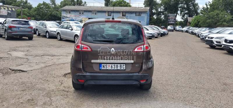 Renault Scenic 1.9 DCI