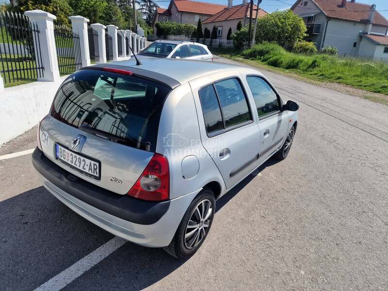 Renault Clio 