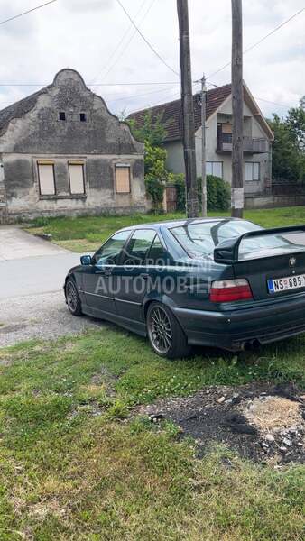 BMW 328 