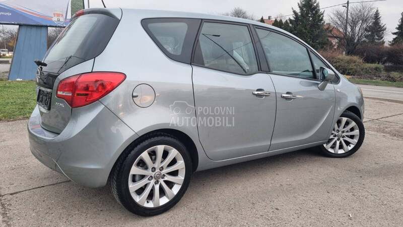Opel Meriva 1.4b