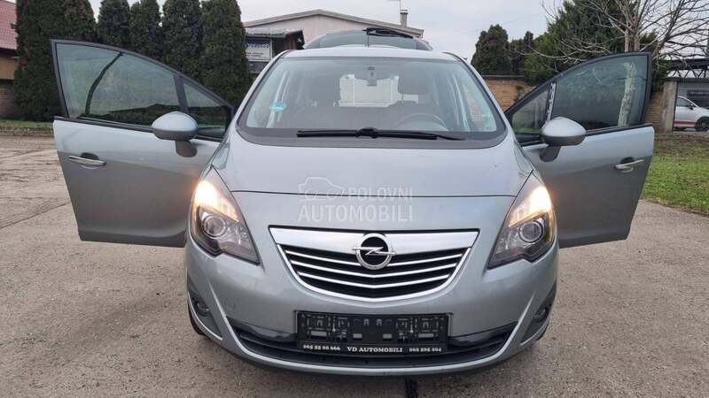 Opel Meriva 1.4b