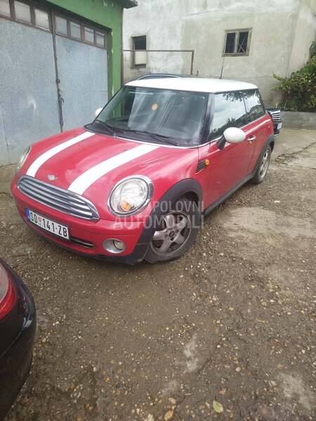 MINI One 