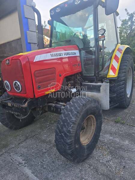 Massey Ferguson MF6445