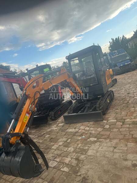 JPC Jcb 3,5