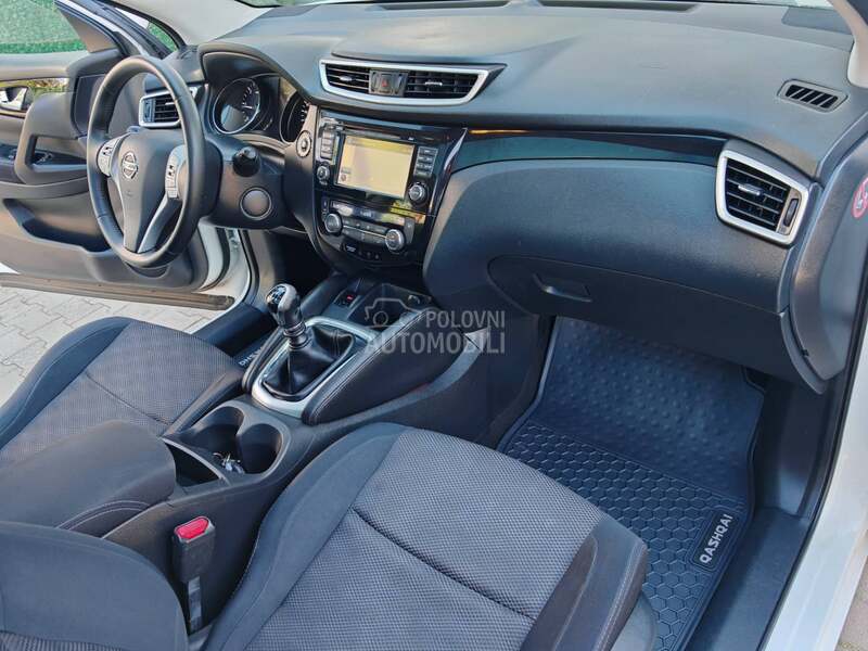 Nissan Qashqai 1.5 DCi/TEKNA/360