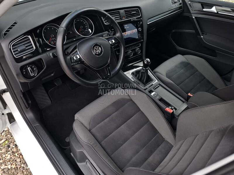 Volkswagen Golf 7 1.4 tgi Highline