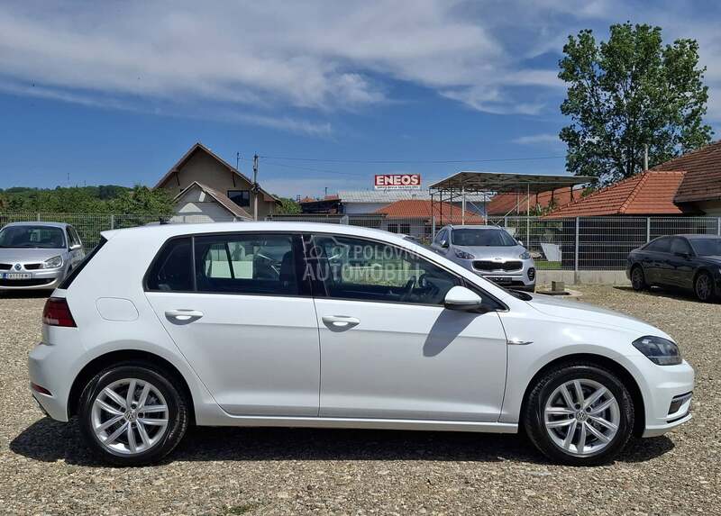 Volkswagen Golf 7 1.4 tgi Highline