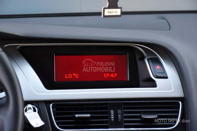 Audi A4 2.0 TFSI / 4x4 / CH