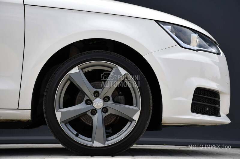 Audi A1 1.0TFSI / ULTRA / CH