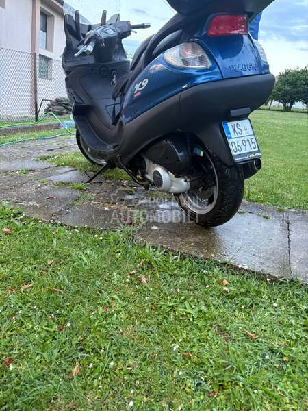 Piaggio X9