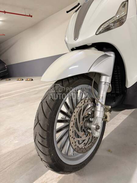 Piaggio beverly 300 ie