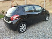Peugeot 208 1.2 VTI  STYLE