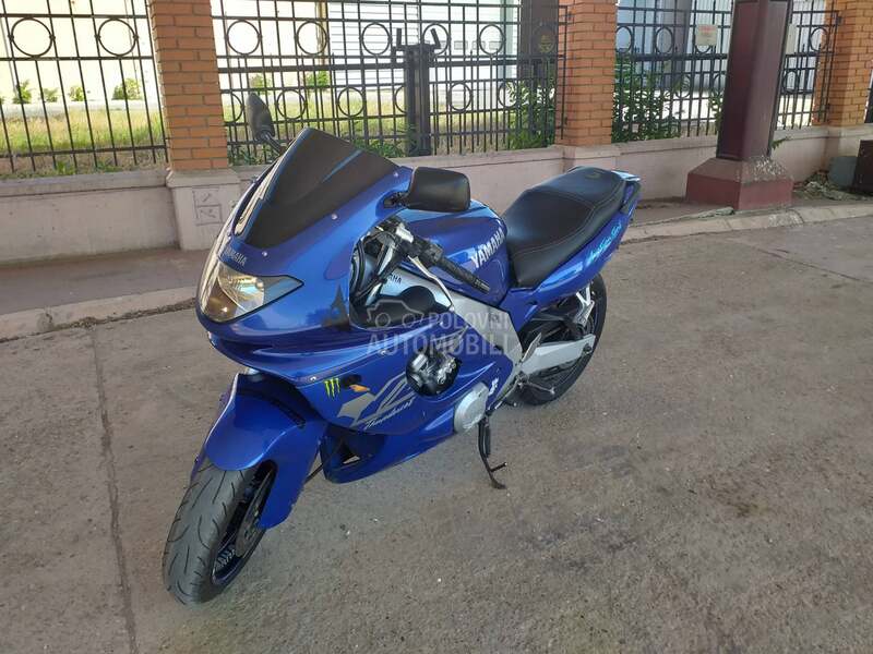 Yamaha Thunder