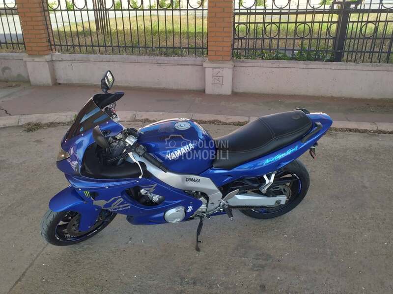 Yamaha Thunder