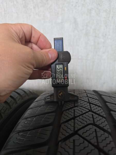 Pirelli 225/50 R18 Zimska