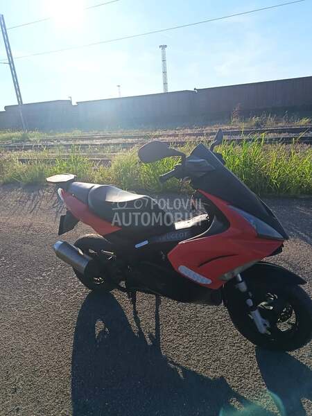 Peugeot Jet force 50