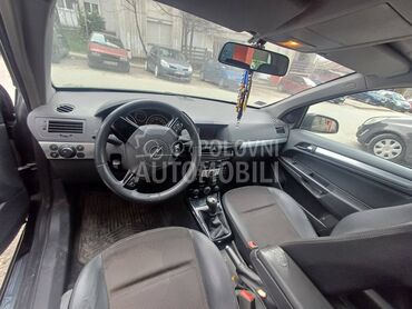 Opel Astra H 1.7 cosmo