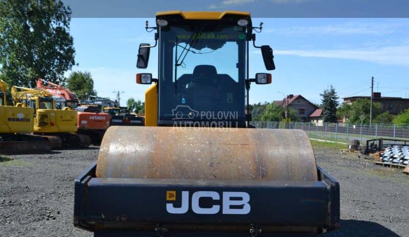 JCB / MOM3303