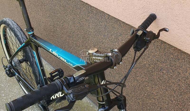 KROSS LEVEL A3