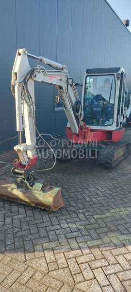 Takeuchi TB138FR