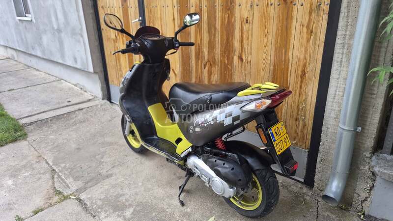 Kymco Super 9
