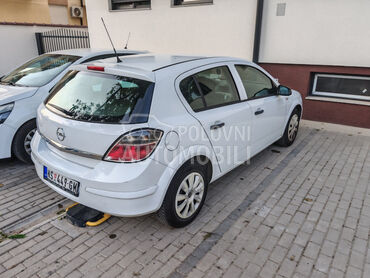 Opel Astra H 1.4